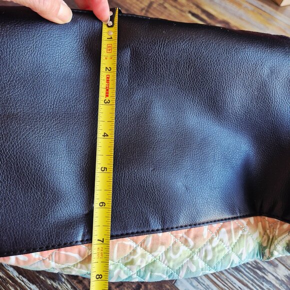 NWoT Luv Betsey Johnson Hearts Tie-Dye Graffiti Rainbow Weekender Duffel - Picture 16 of 16